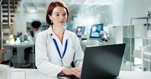 How Can Bioinformatics Drive Innovations in Personalized Medicine?